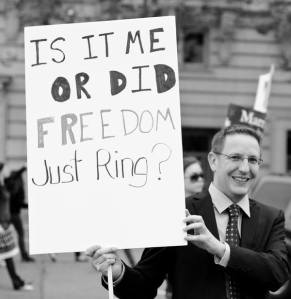 945668_392344374205015_49883800_n